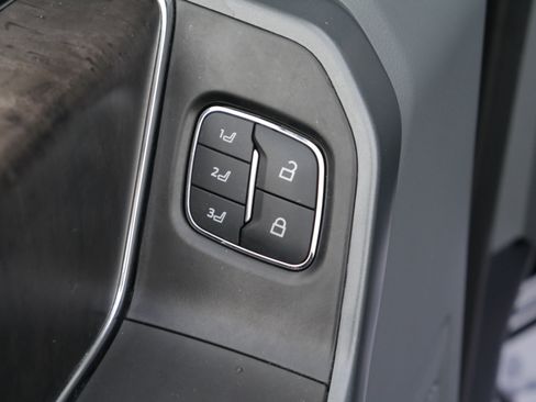 Certified 2022 Ford F150 Lariat w/ Trailer Tow Package image 36