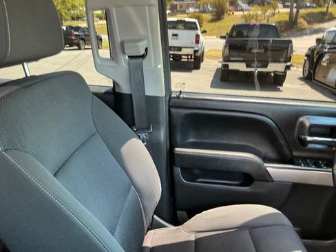 Used 2018 Chevrolet Silverado 1500 LT w/ All Star Edition AWD/4WD image 21
