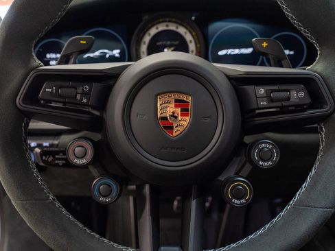 Used 2025 Porsche 911 GT3 RS image 6