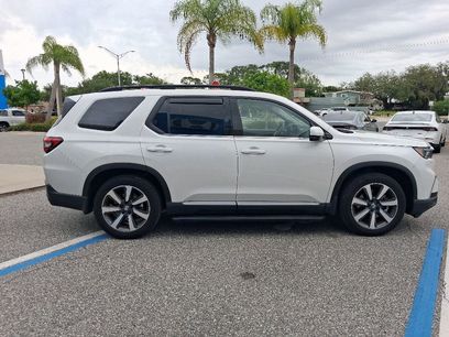 Certified 2025 Honda Pilot Touring