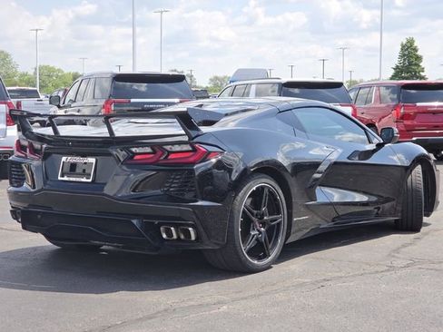 Used 2022 Chevrolet Corvette Stingray Premium Cpe w/ Z51 Performance Package RWD image 24
