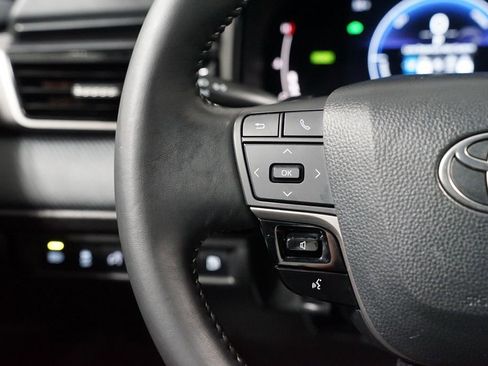 Certified 2025 Toyota Camry SE image 14