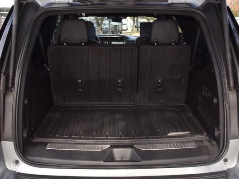 Used 2023 GMC Yukon XL Denali w/ Denali Reserve Package image 42