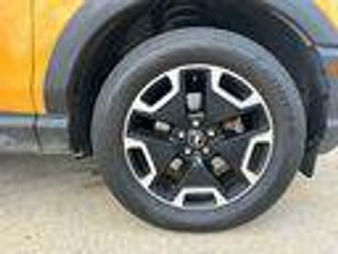 Used 2022 Ford Bronco Sport Outer Banks w/ Tech Package AWD/4WD image 9