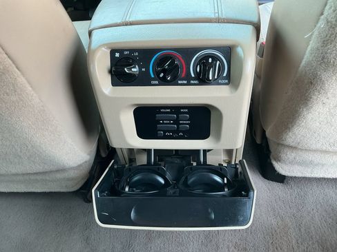 Used 2000 Ford Expedition Eddie Bauer AWD/4WD image 27