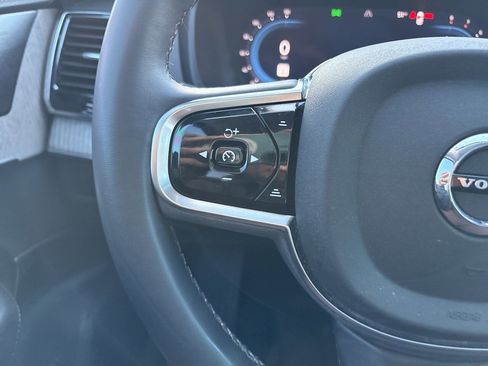 Certified 2024 Volvo XC90 B6 Ultimate image 24