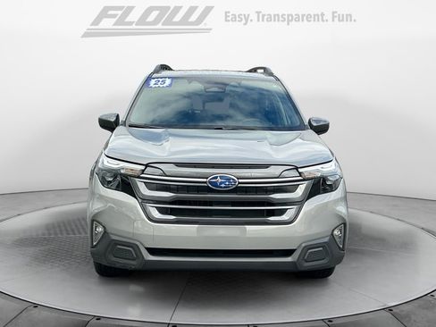 Certified 2025 Subaru Forester Premium image 2