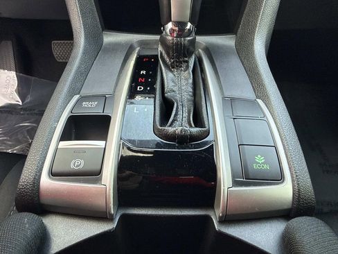 Used 2019 Honda Civic EX image 27