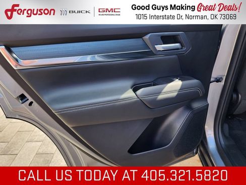 New 2027 GMC Terrain Elevation w/ Black Edition FWD image 39