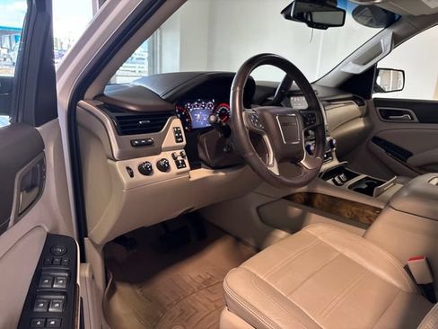 Used 2016 GMC Yukon XL Denali w/ Open Road Package AWD/4WD image 6