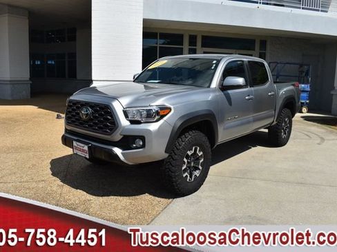 Used 2021 Toyota Tacoma TRD Off-Road w/ Technology Package AWD/4WD image 5