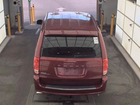 Used 2015 Dodge Grand Caravan American Value Package w/ UConnect Hands-Free Group image 6