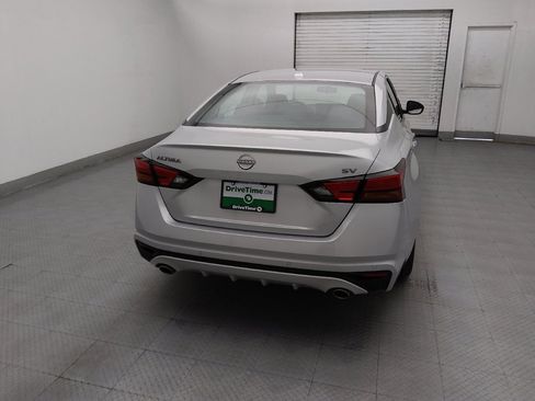 Used 2023 Nissan Altima 2.5 SV w/ SV Premium Package FWD image 7