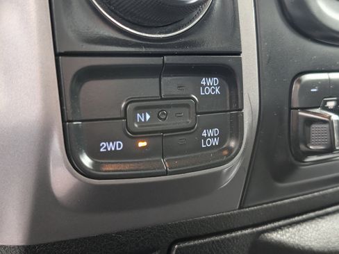 Used 2023 RAM 1500 Classic SLT w/ Protection Group image 4