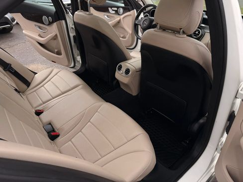 Used 2017 Mercedes-Benz C 300 4MATIC Sedan image 15