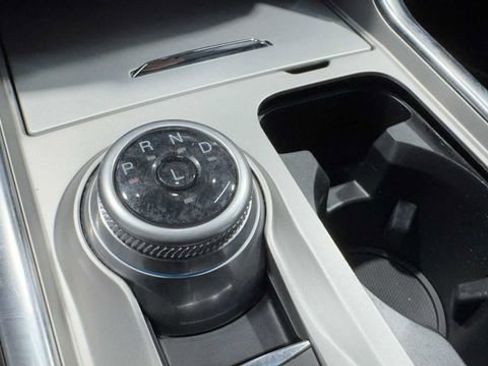 Used 2021 Ford Explorer XLT w/ Equipment Group 202A image 27