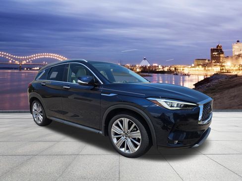 Used 2020 INFINITI QX50 Sensory w/ Climate Package FWD image 4