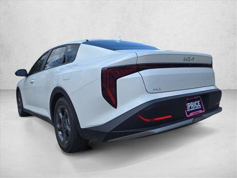 Used 2025 Kia K4 FWD image 8