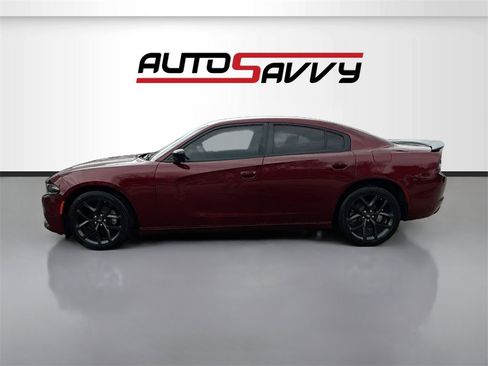 Used 2022 Dodge Charger SXT w/ Blacktop Package image 4