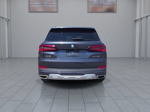 Used 2022 BMW X5 xDrive40i w/ Premium Package AWD/4WD image 7