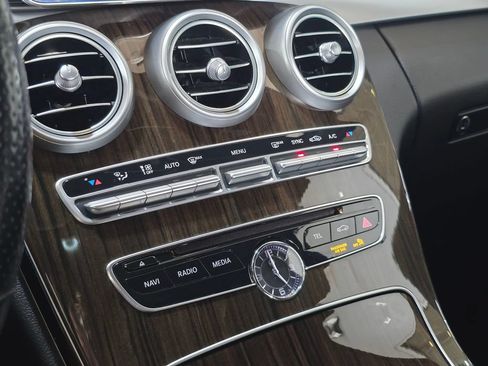 Used 2016 Mercedes-Benz C 300 4MATIC Sedan image 19