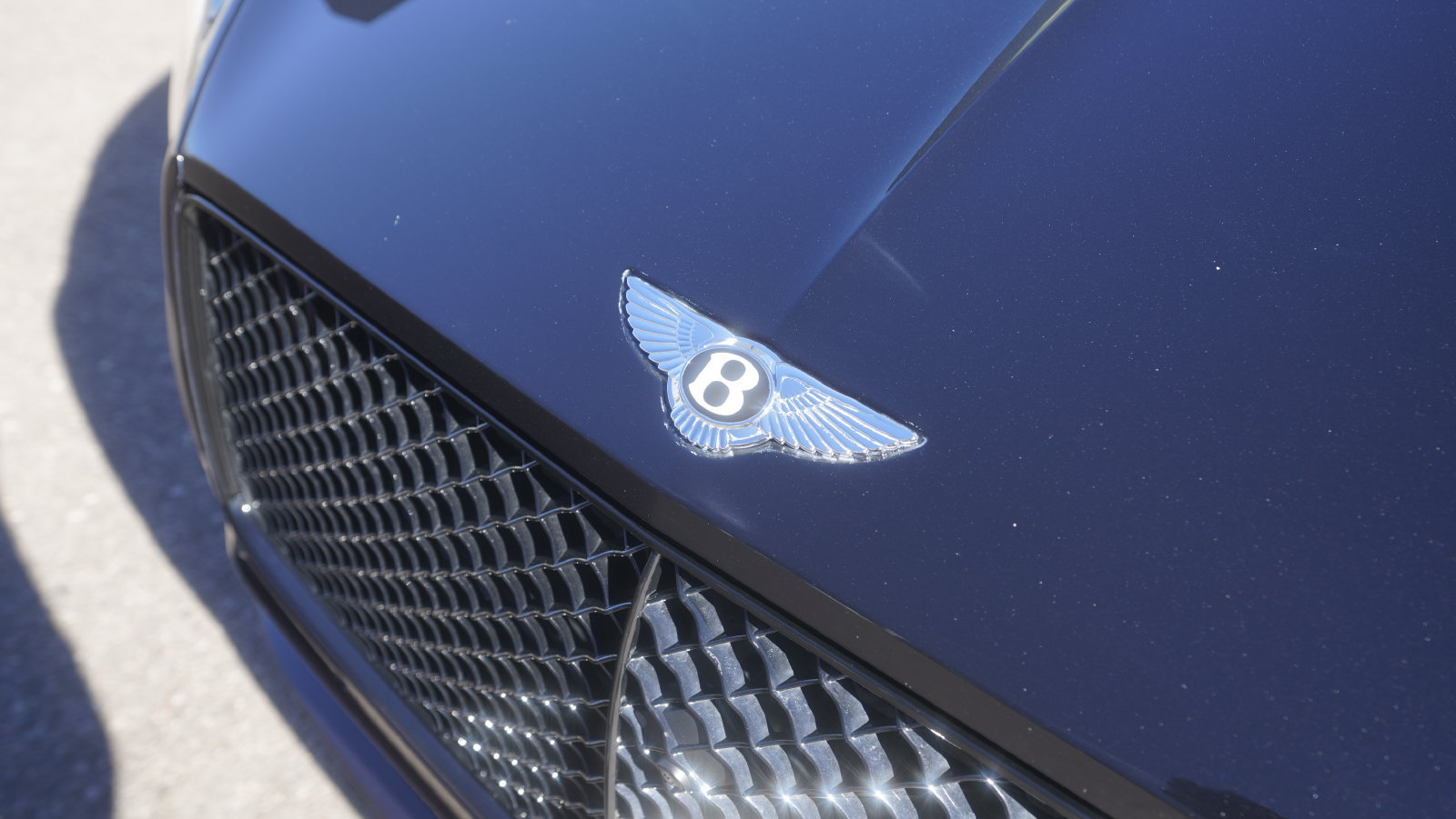Certified 2023 Bentley Continental GT V8 AWD/4WD image 25