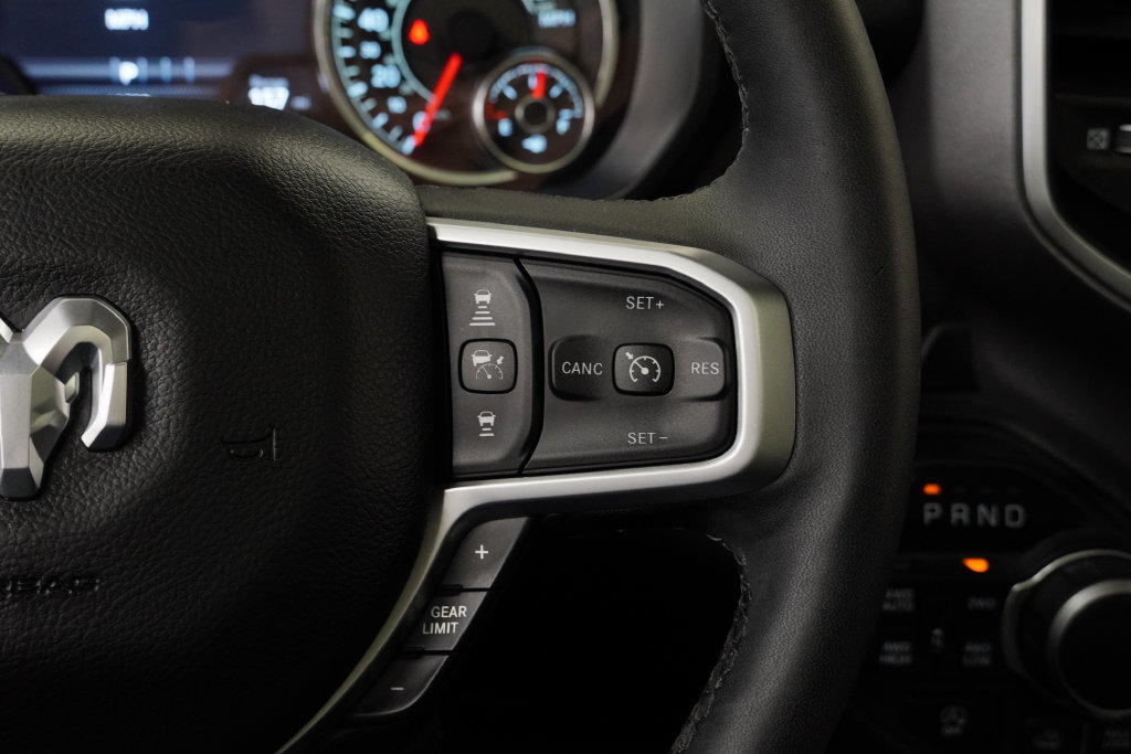 Used 2025 RAM 1500 Big Horn AWD/4WD image 36