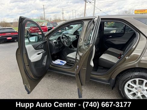Used 2023 Chevrolet Equinox LT AWD/4WD image 7