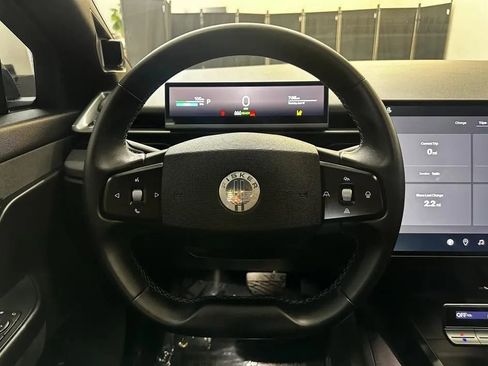 Used 2023 Fisker Ocean Ultra image 11