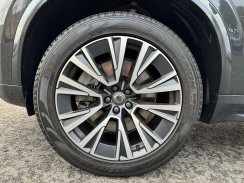 Used 2022 Volvo XC90 T8 Inscription Expression w/ Advanced Package image 19