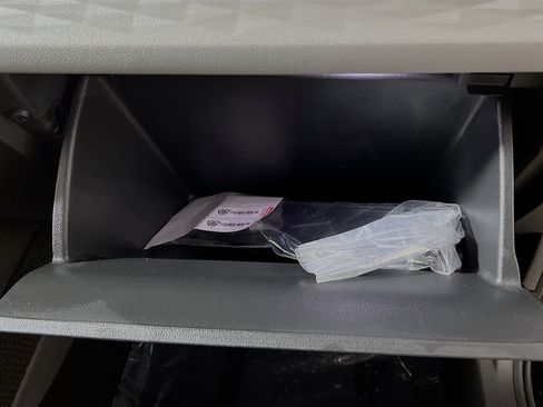 Used 2024 Volkswagen Taos S image 35