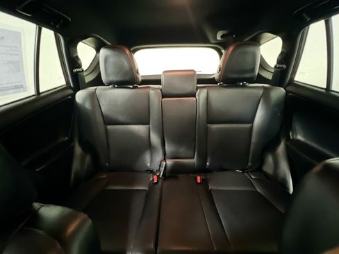 Used 2018 Toyota RAV4 SE w/ Power Extra Value Package image 33