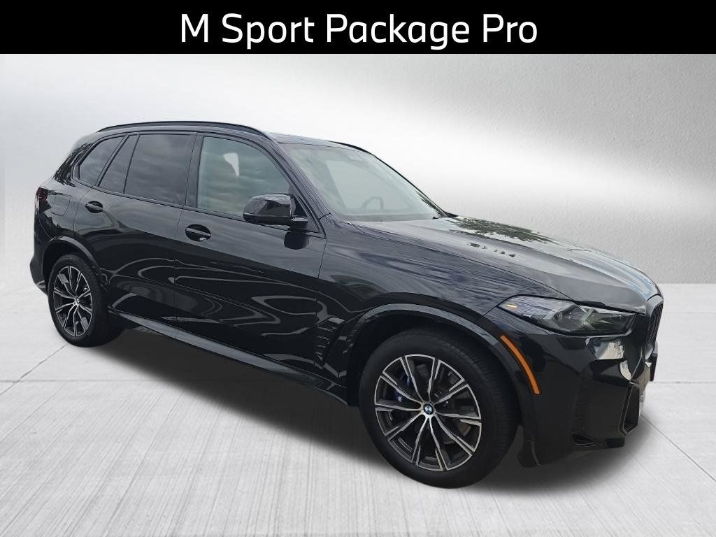Certified 2026 BMW X5 M60i AWD/4WD image 5