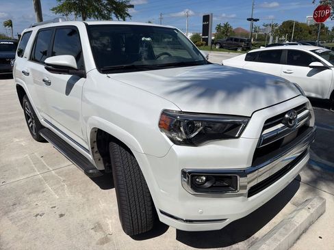 Used 2024 Toyota 4Runner Limited image 2
