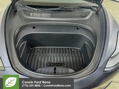 Used 2022 Tesla Model 3 Long Range AWD/4WD image 31