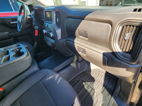 Used 2019 GMC Sierra 1500 4x4 Crew Cab w/ Convenience Package image 38