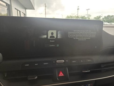 Used 2025 Kia K4 FWD image 4