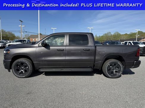 New 2026 RAM 1500 Express AWD/4WD image 6