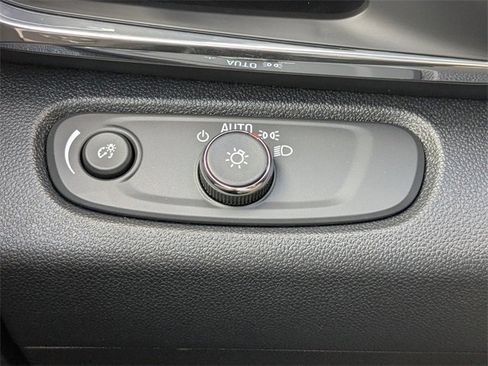 New 2025 Buick Envista Preferred w/ Convenience I Package image 27