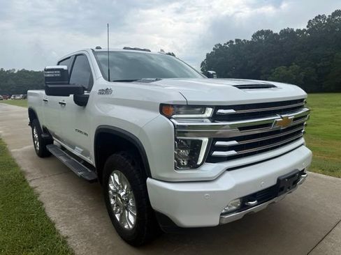 Used 2022 Chevrolet Silverado 2500 High Country AWD/4WD image 7