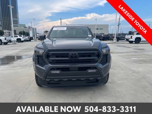Certified 2026 Toyota Tacoma SR5 AWD/4WD image 9