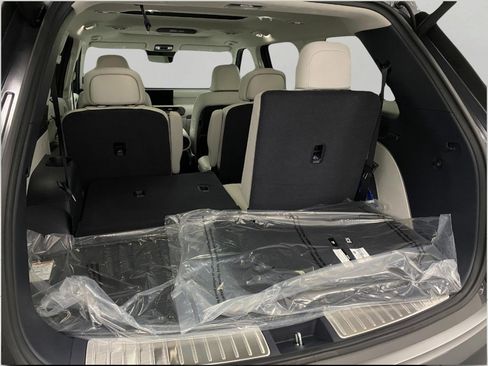 New 2026 Hyundai Palisade Calligraphy image 5