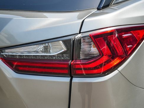 Used 2019 Lexus RX 350 FWD w/ Navigation Package image 7