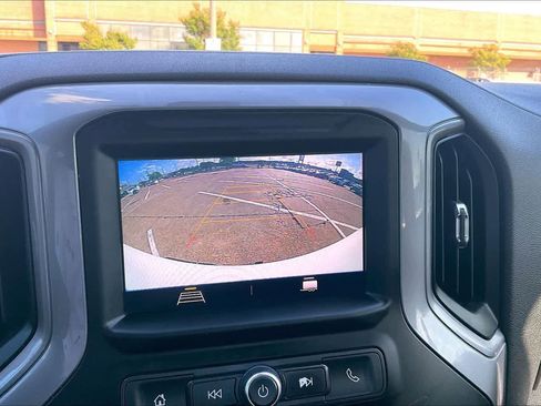 Used 2019 Chevrolet Silverado 1500 Custom w/ Custom Convenience Package image 25