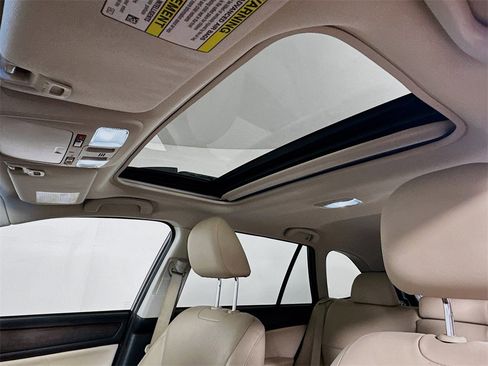 Used 2019 Subaru Outback 2.5i Limited w/ Popular Package #2 image 11