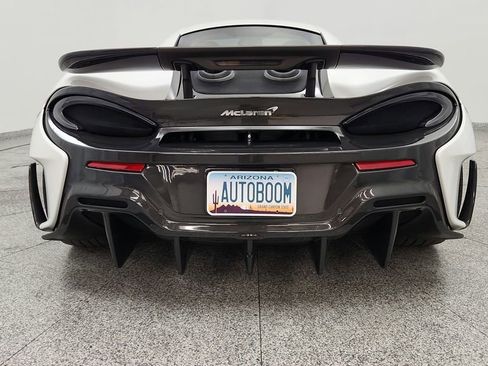 Used 2019 McLaren 600LT RWD image 21