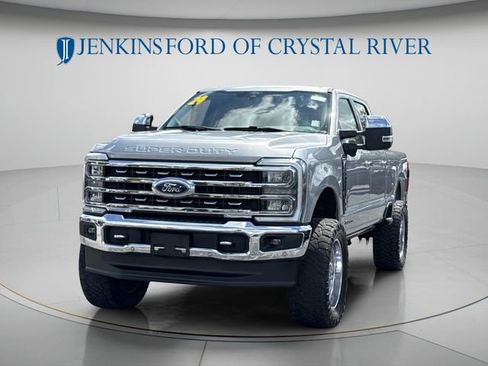 Used 2024 Ford F250 Lariat w/ Lariat Ultimate Package AWD/4WD image 13