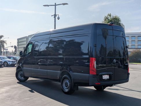 Certified 2024 Mercedes-Benz Sprinter 2500 image 2