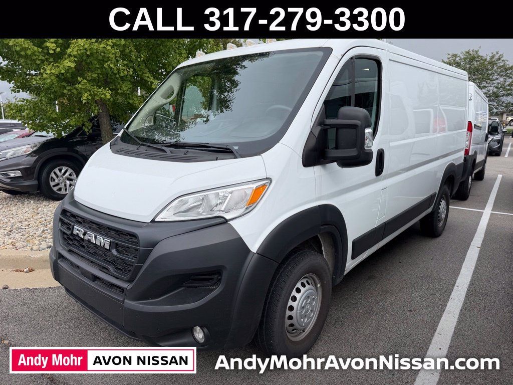 Used 2025 RAM ProMaster 2500 w/ Convenience Group FWD image 3
