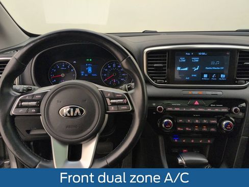 Used 2022 Kia Sportage EX w/ EX Technology Package FWD image 22